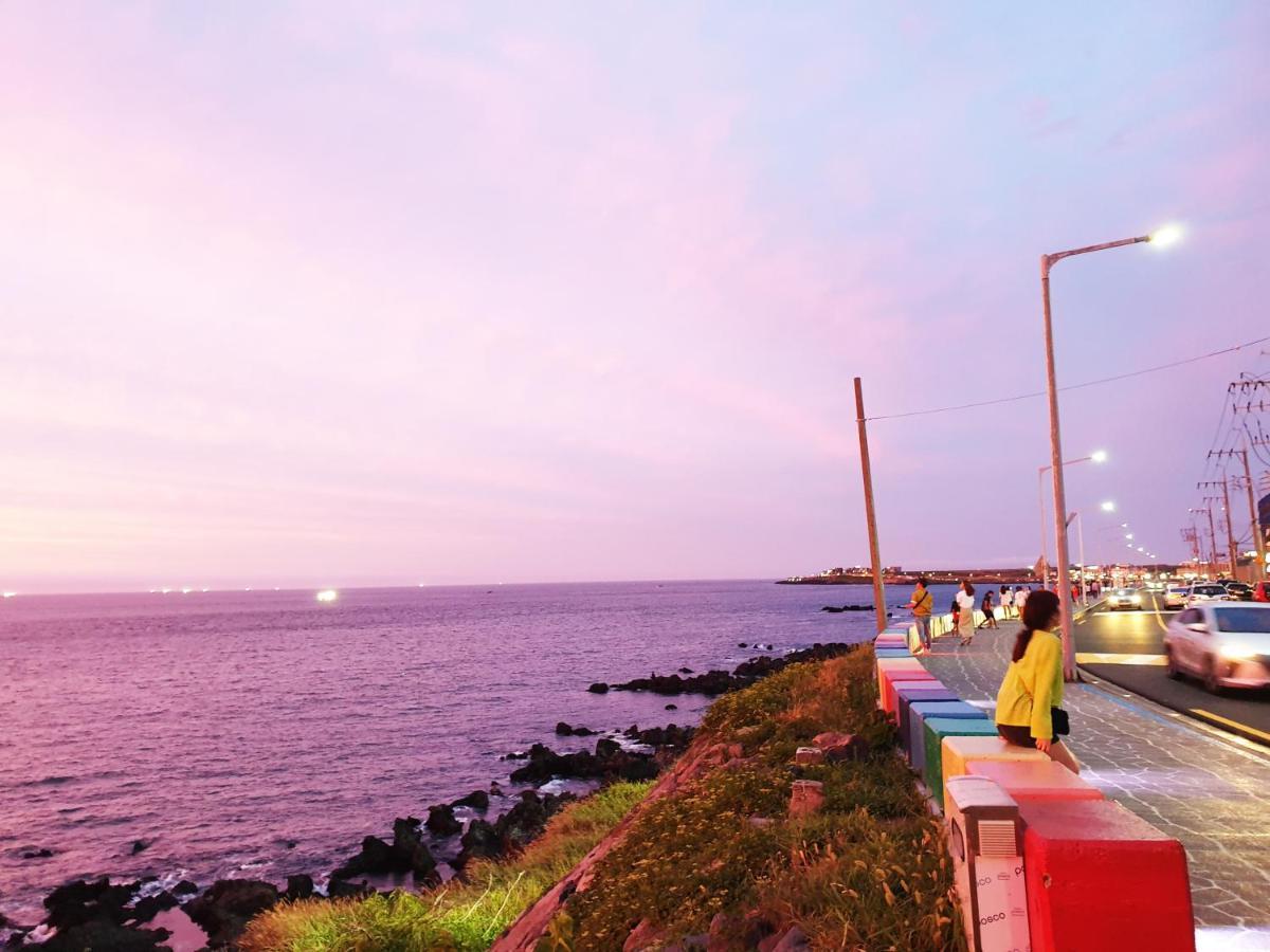 Jeju Airport Hostel Yesjun Exterior foto