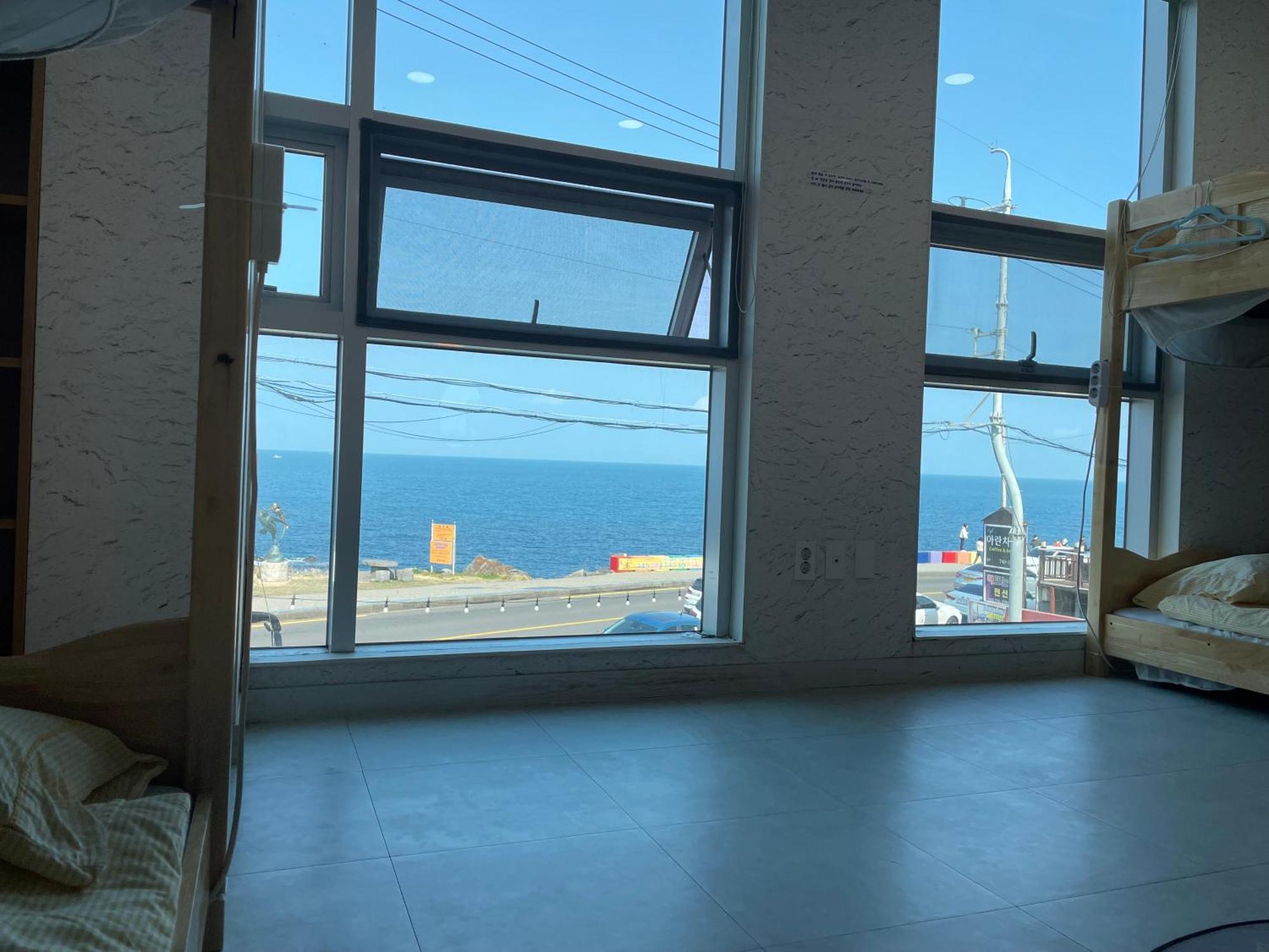 Jeju Airport Hostel Yesjun Exterior foto