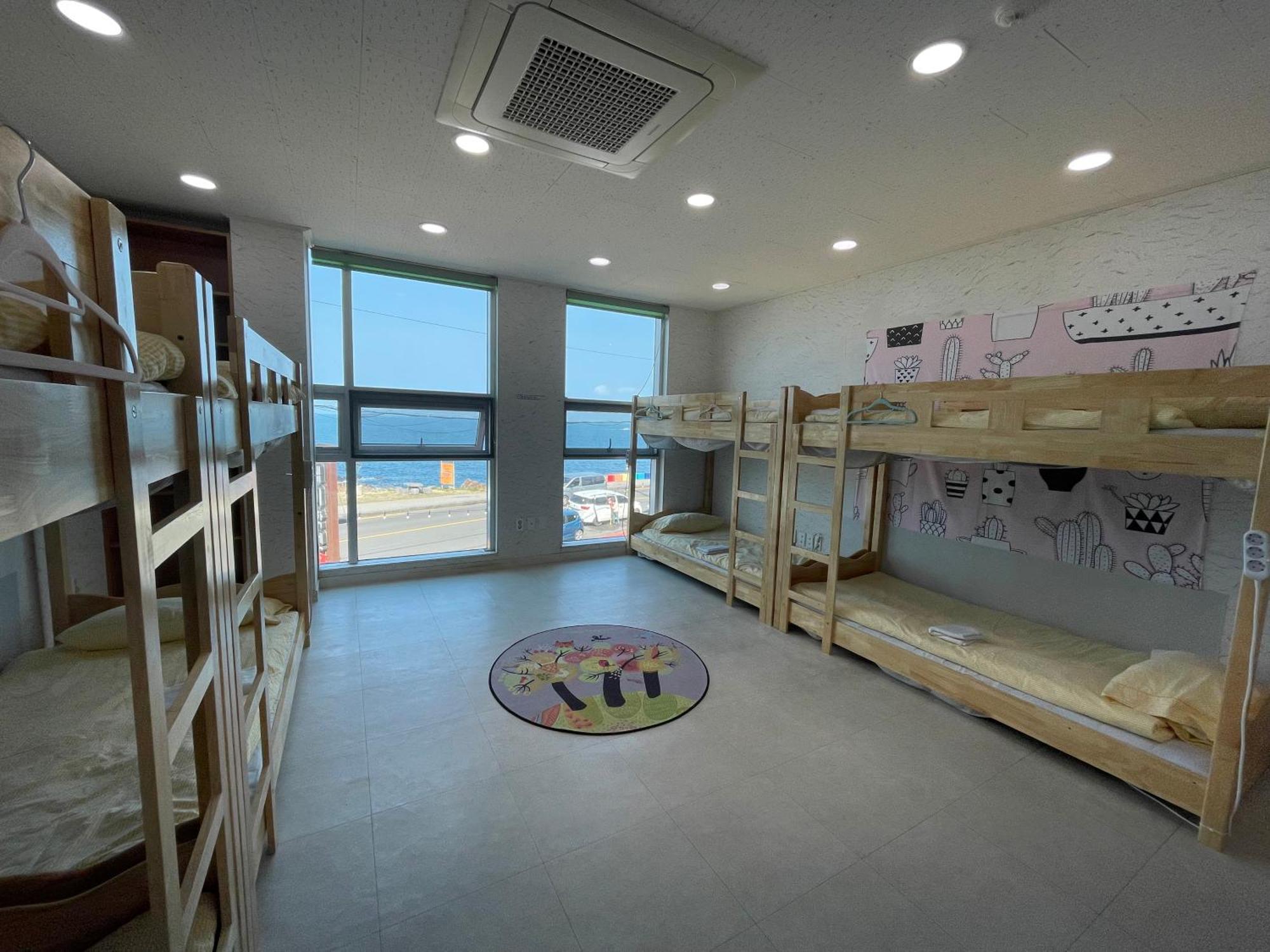 Jeju Airport Hostel Yesjun Exterior foto