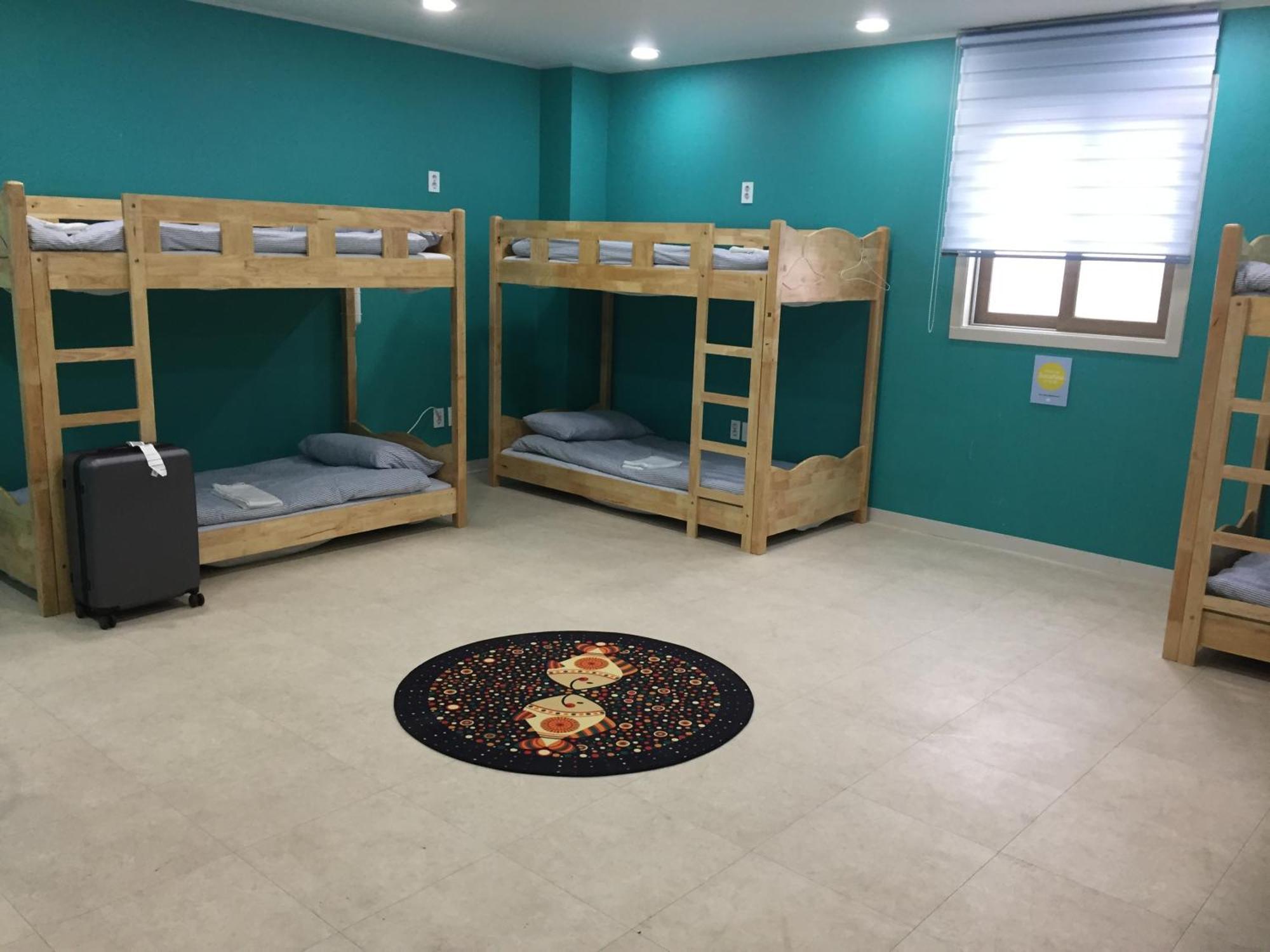 Jeju Airport Hostel Yesjun Exterior foto
