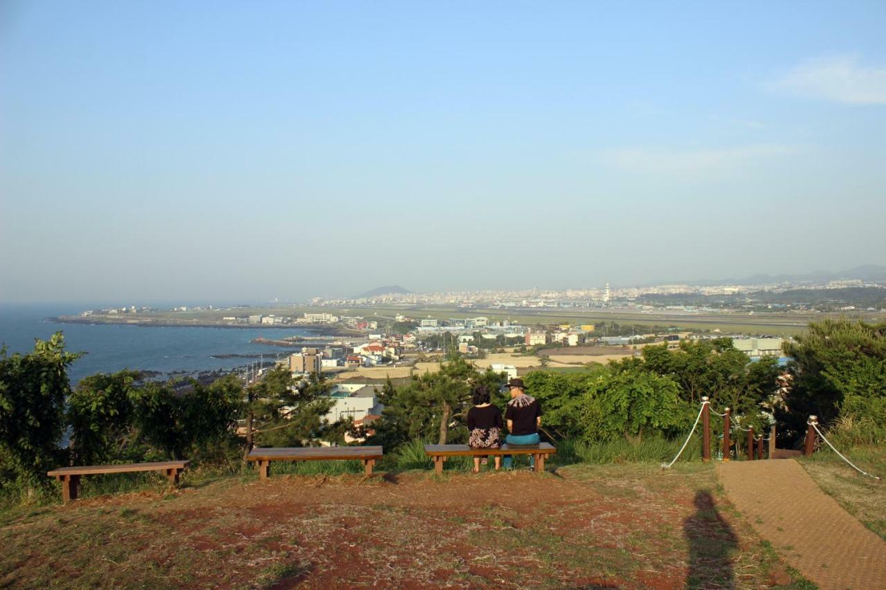 Jeju Airport Hostel Yesjun Exterior foto